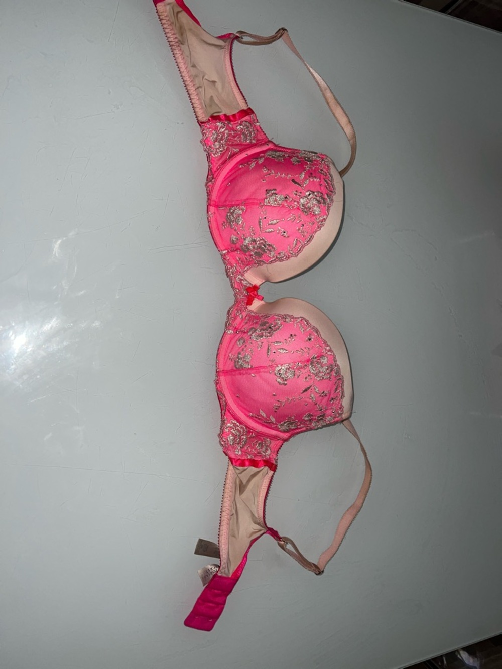 Victoria’s secret dream angels push up bra .
